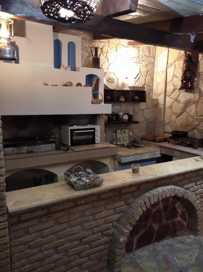 Mila LA villa Kastron  Luaran gambar