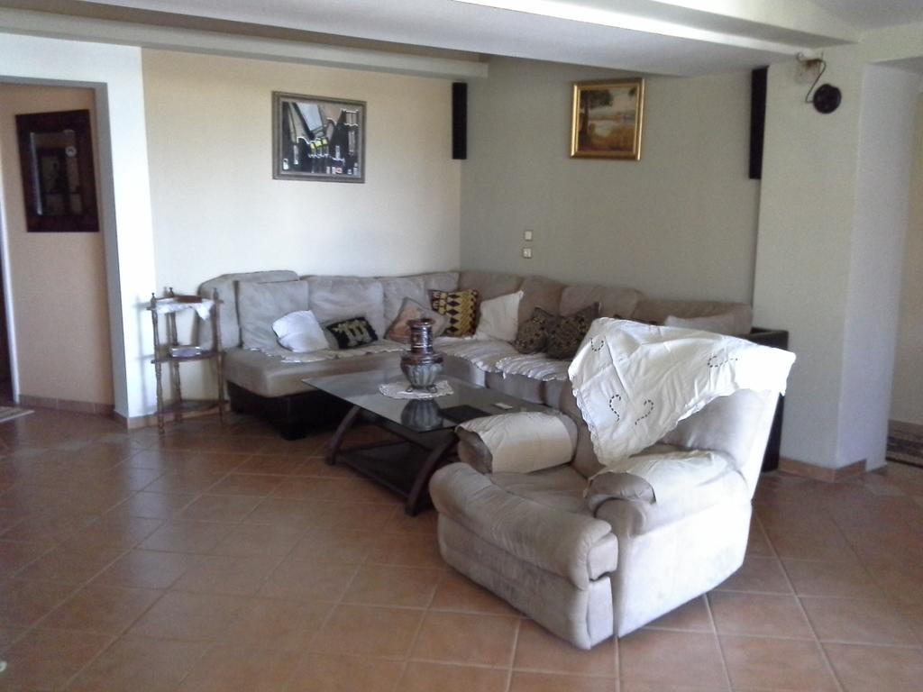 Mila LA villa Kastron  Luaran gambar